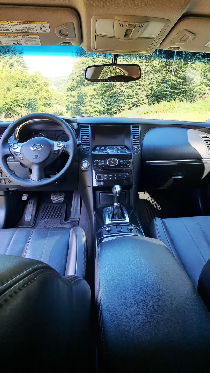 Infiniti QX70 3.7 AWD 320к.с., снимка 8 - Автомобили и джипове - 46527602