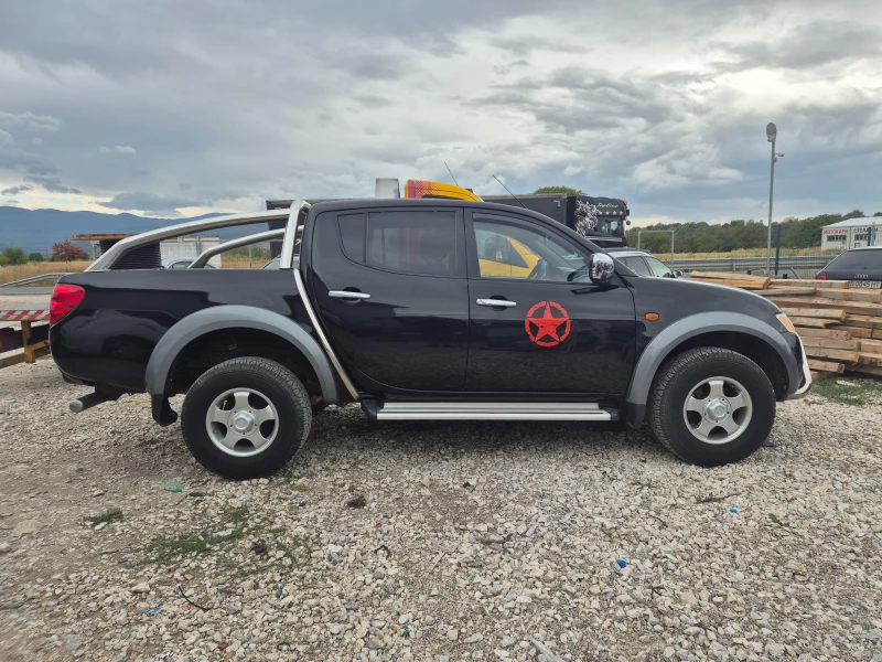 Mitsubishi L200, снимка 4 - Автомобили и джипове - 47236799