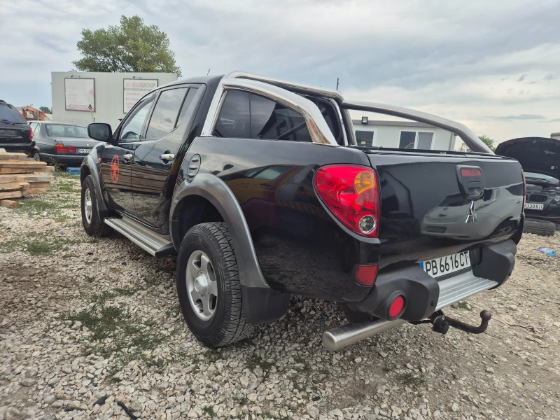 Mitsubishi L200, снимка 7 - Автомобили и джипове - 47236799