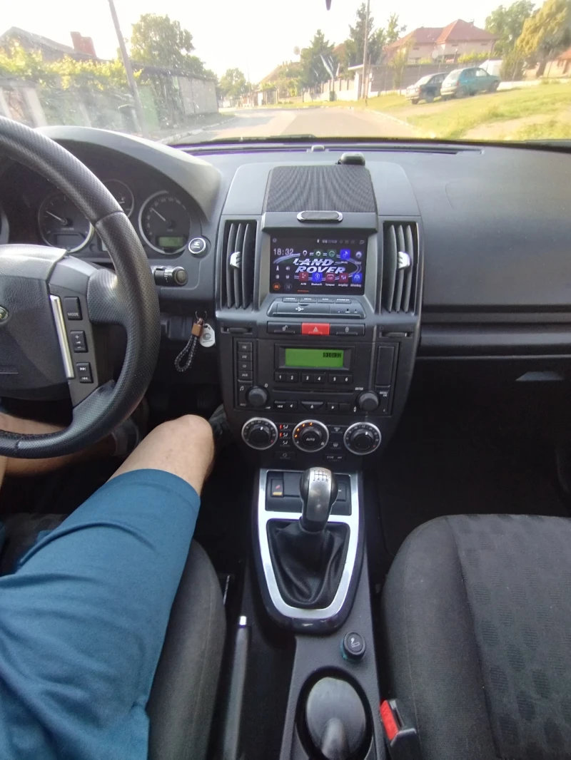 Land Rover Freelander 2.2 td4 , 152кс. 4х4, снимка 8 - Автомобили и джипове - 52234829