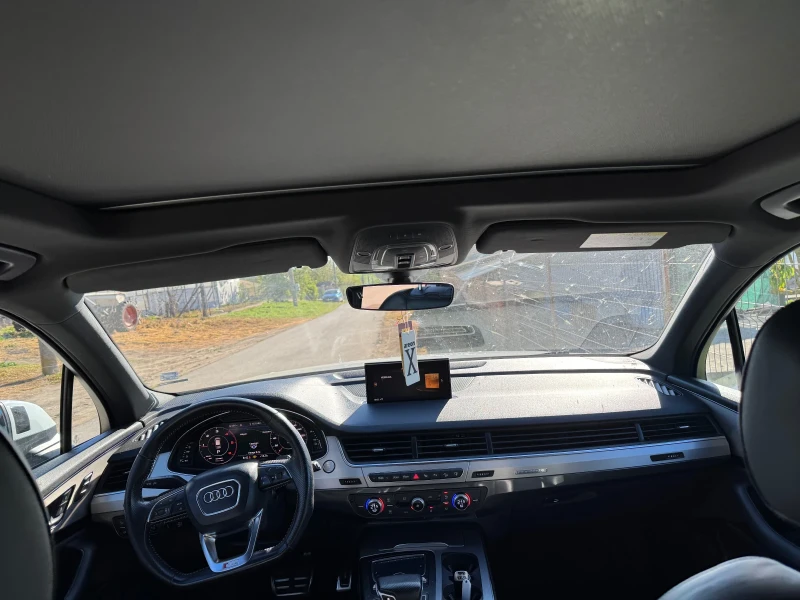 Audi Q7, снимка 3 - Автомобили и джипове - 52704570