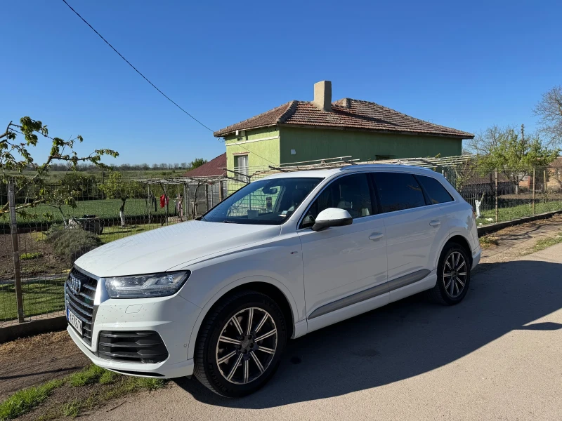 Audi Q7, снимка 2 - Автомобили и джипове - 52704570