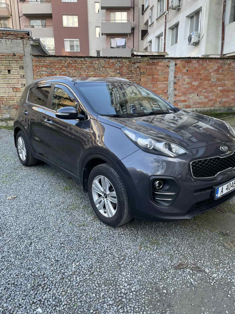 Kia Sportage 1.6, снимка 4 - Автомобили и джипове - 53469559