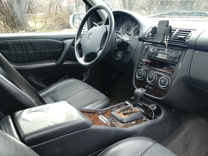 Mercedes-Benz ML 270 Ml 270 Special edition , снимка 3 - Автомобили и джипове - 53005062