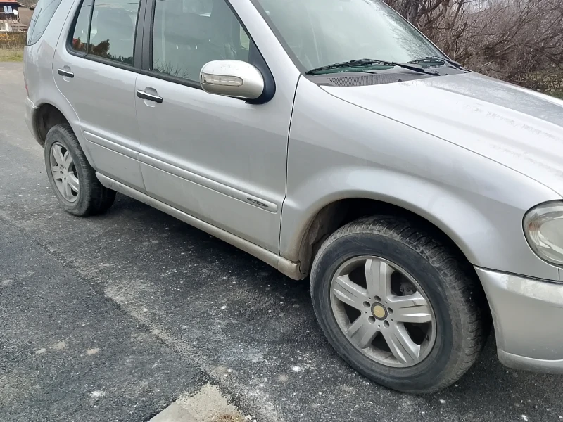 Mercedes-Benz ML 270 Ml 270 Special edition , снимка 4 - Автомобили и джипове - 53005062