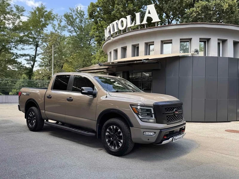 Nissan Titan crew cab PRO 4X - 37900 € - 27082817 1