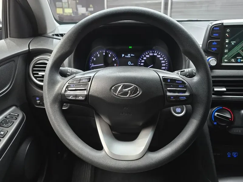 Hyundai Kona 1.6Т, снимка 14 - Автомобили и джипове - 54253011