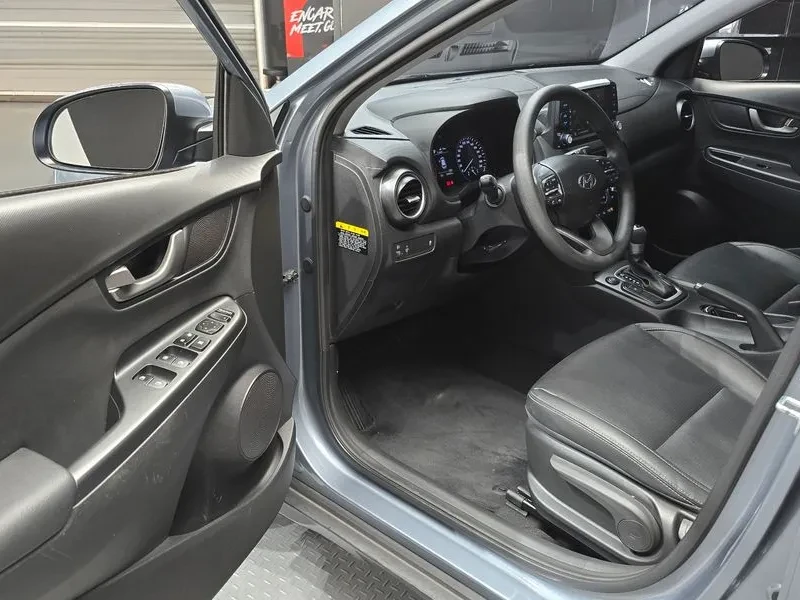 Hyundai Kona 1.6Т, снимка 11 - Автомобили и джипове - 54253011