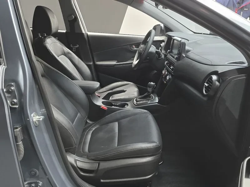 Hyundai Kona 1.6Т, снимка 10 - Автомобили и джипове - 54253011