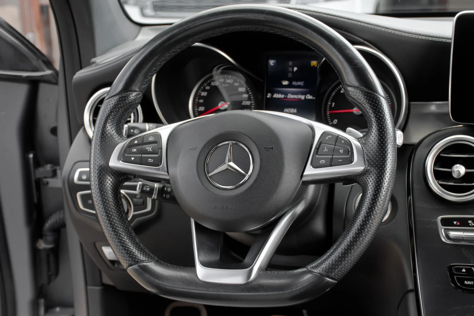 Mercedes-Benz GLC 250 9G/DESIGNO/AMG/FULL/20 - изображение 9