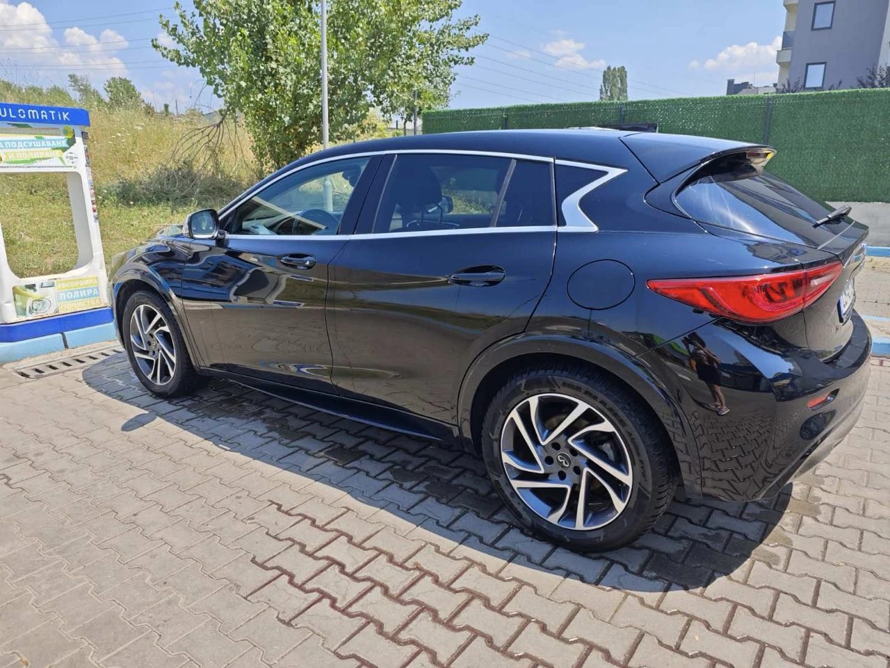 Infiniti Q30  - изображение 10