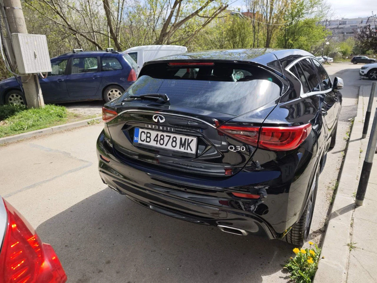 Infiniti Q30  - изображение 3