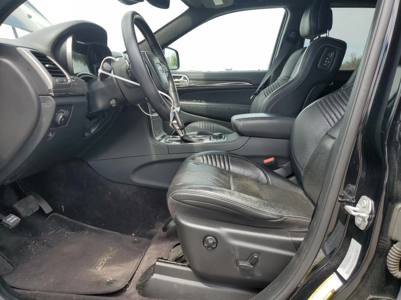 Jeep Grand cherokee SRT* Обдух* HARMAN/KARDON* Дистроник* ТВ* Пано*  - изображение 7