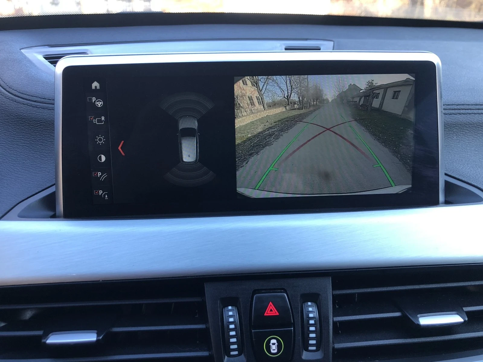 BMW X1 Sdrive18d::Xline;:Plus;:Фейстлифт:::КОЖА;:, снимка 15 - Автомобили и джипове - 53759747