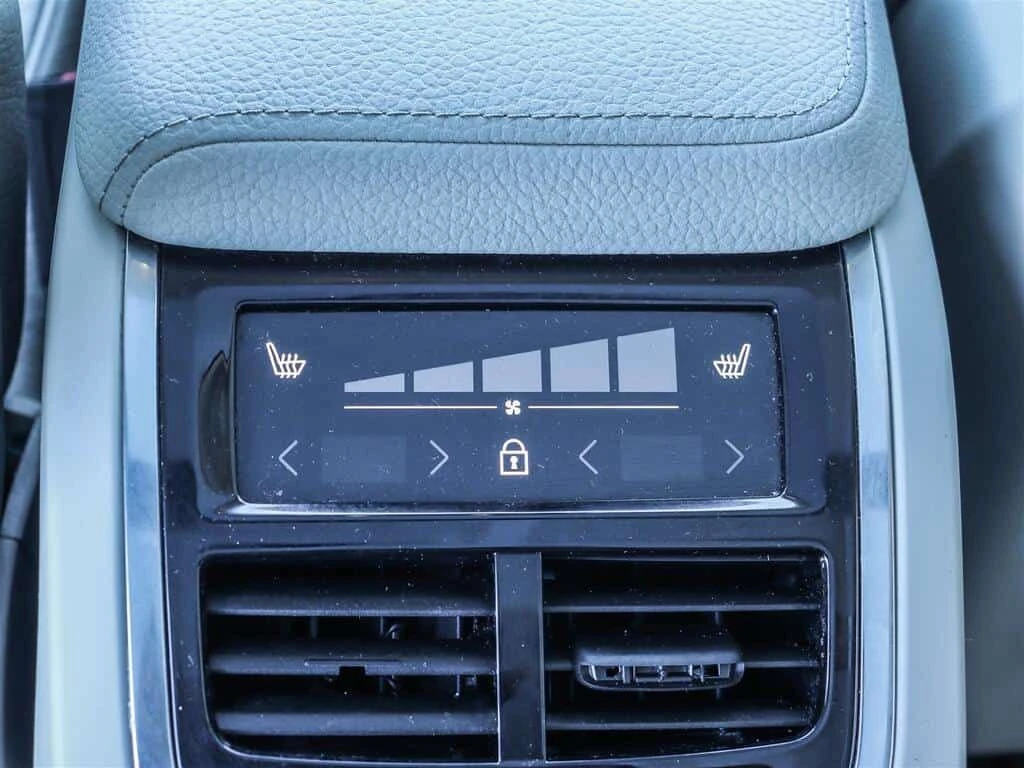 Volvo XC60 * Momentum * CARFAX * ���� �� �� | Mobile.bg � ����������� 16