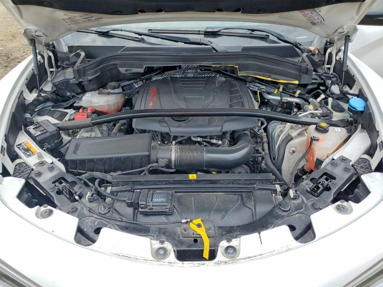 Alfa Romeo Stelvio * TI* AWD* HARMAN* MEMORY* , снимка 7 - Автомобили и джипове - 54238786