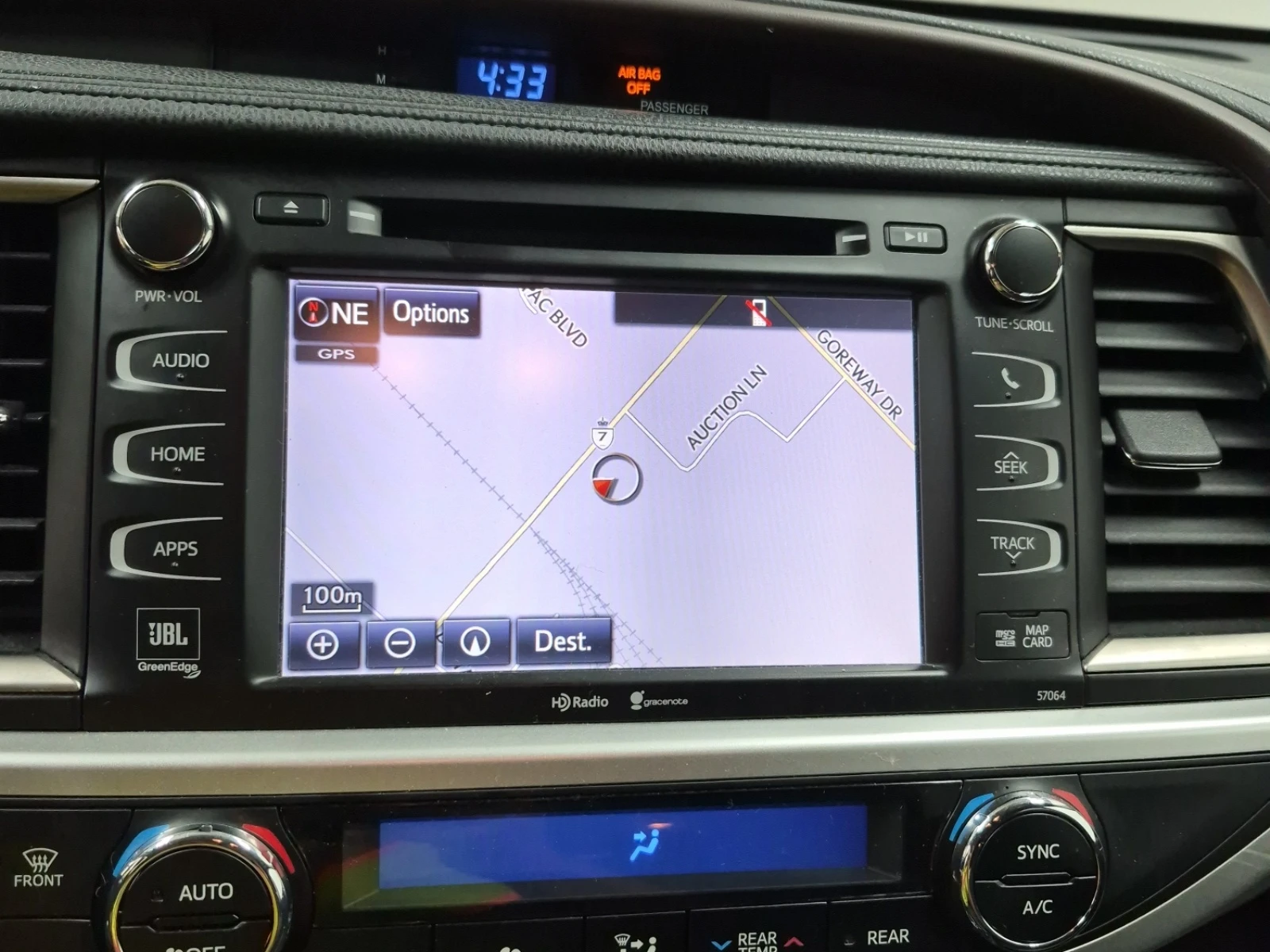 Toyota Highlander LIMITED * 7 МЕСТА * СТАВА НА ГАЗ * AWD * , снимка 8 - Автомобили и джипове - 54840875