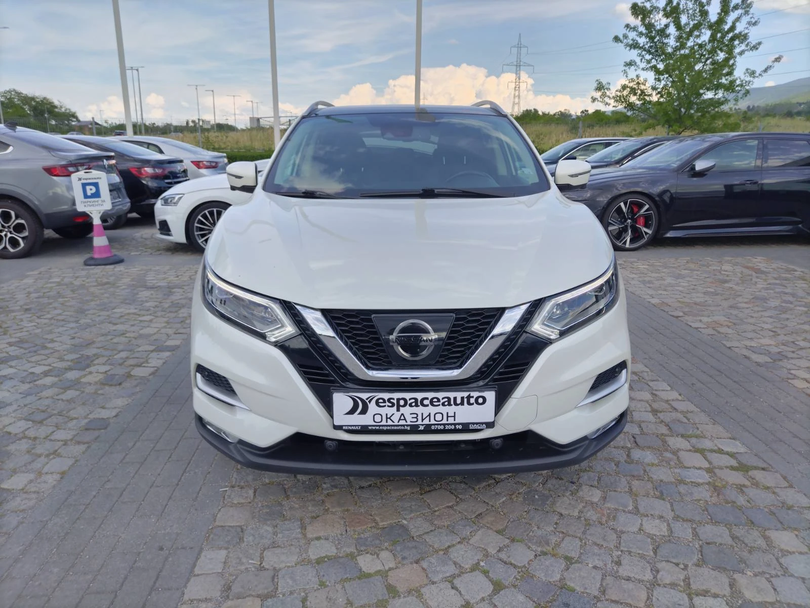 Nissan Qashqai 1.6 dCi/130к.с./CVT/TEKNA, снимка 2 - Автомобили и джипове - 54843446