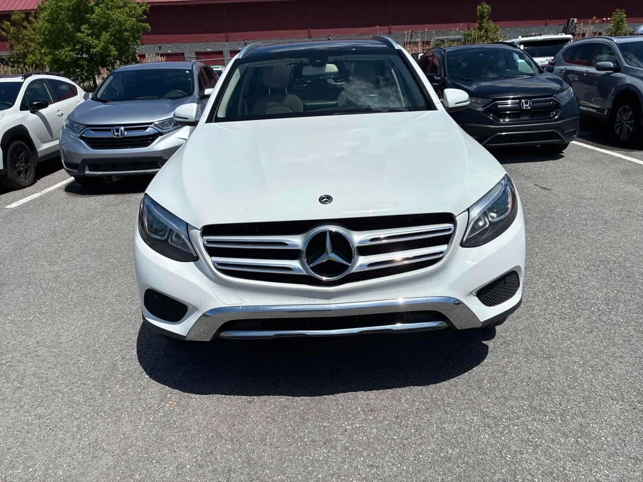 Mercedes-Benz GLC * 300 * CARFAX * ЦЕНА ДО БГ, снимка 4 - Автомобили и джипове - 54946535