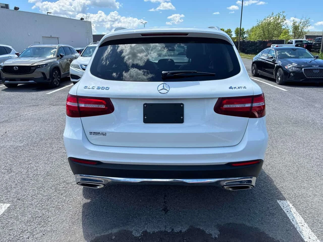Mercedes-Benz GLC * 300 * CARFAX * ЦЕНА ДО БГ, снимка 5 - Автомобили и джипове - 54946535