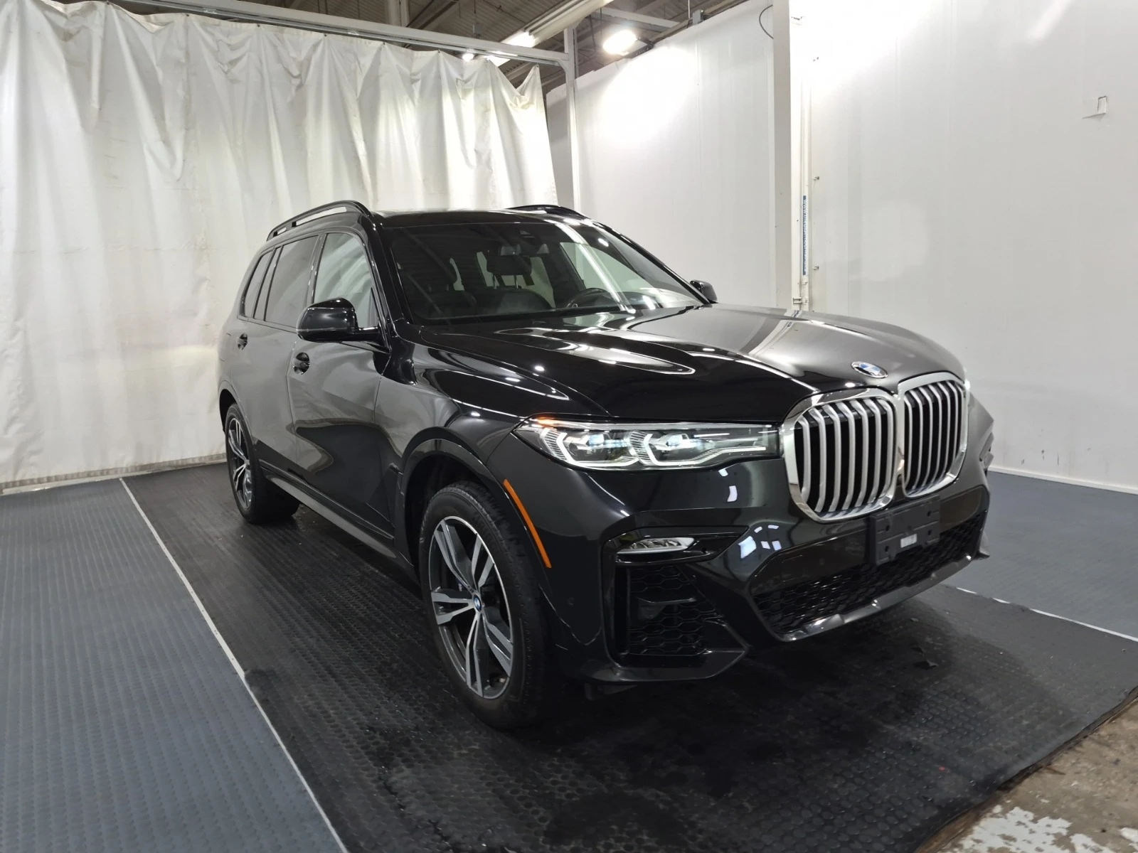 BMW X7, снимка 2 - Автомобили и джипове - 55125057