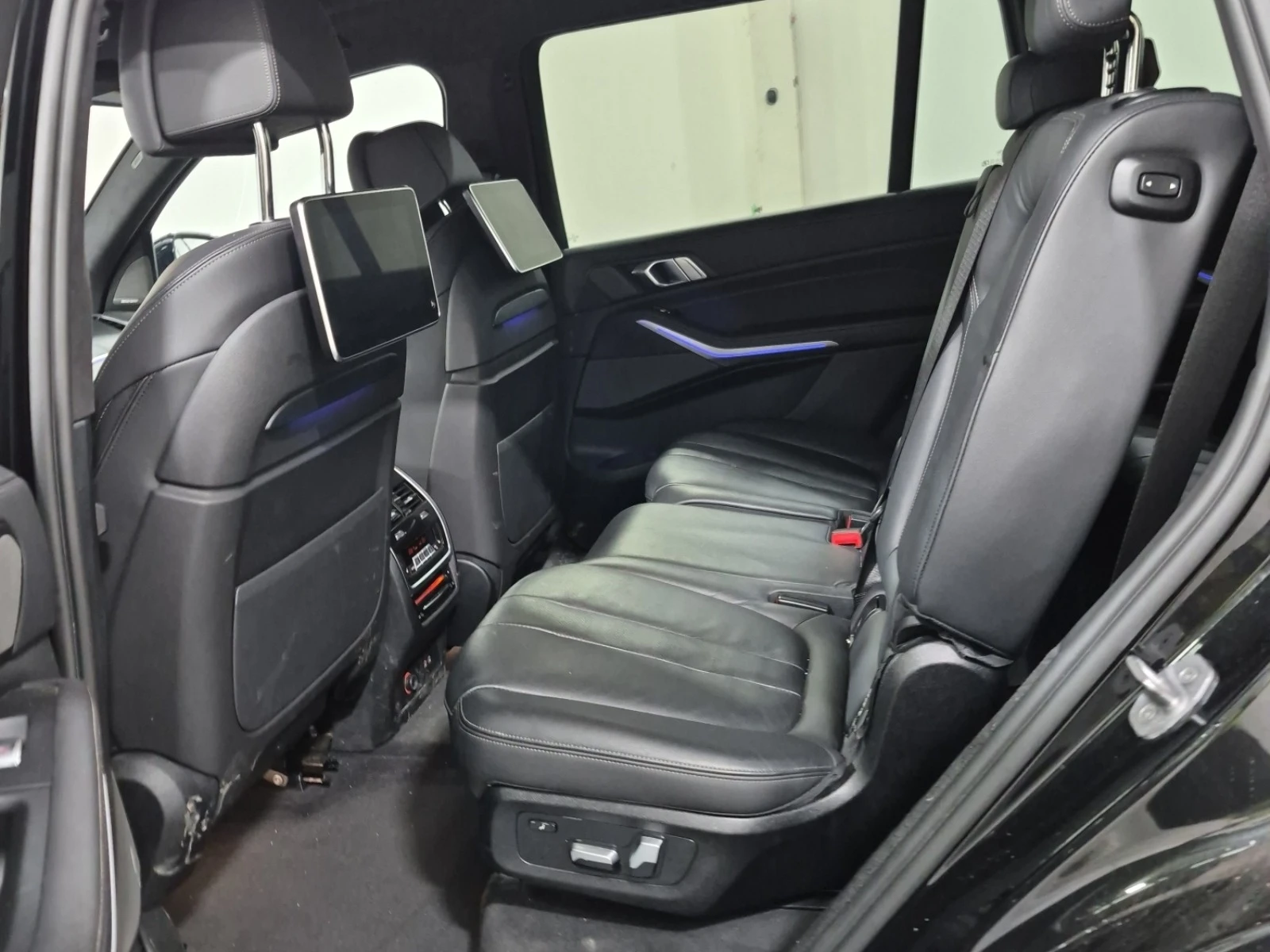 BMW X7, снимка 12 - Автомобили и джипове - 55125057