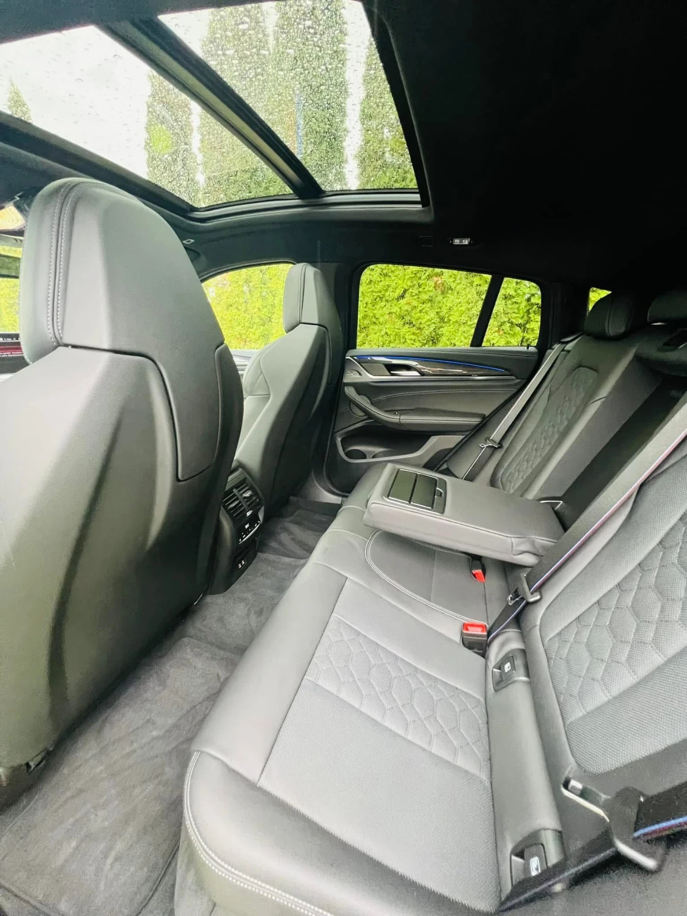 BMW X4 M Competition/H&K/Panorama , снимка 12 - Автомобили и джипове - 55211408