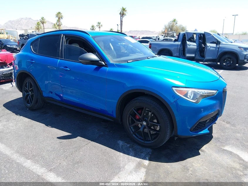 Alfa Romeo Stelvio 2.0l Rwd, снимка 2 - Автомобили и джипове - 55591560