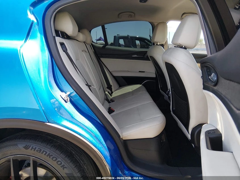 Alfa Romeo Stelvio 2.0l Rwd, снимка 8 - Автомобили и джипове - 55591560