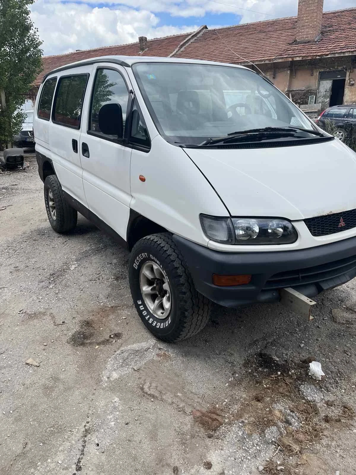 Mitsubishi L  - изображение 2