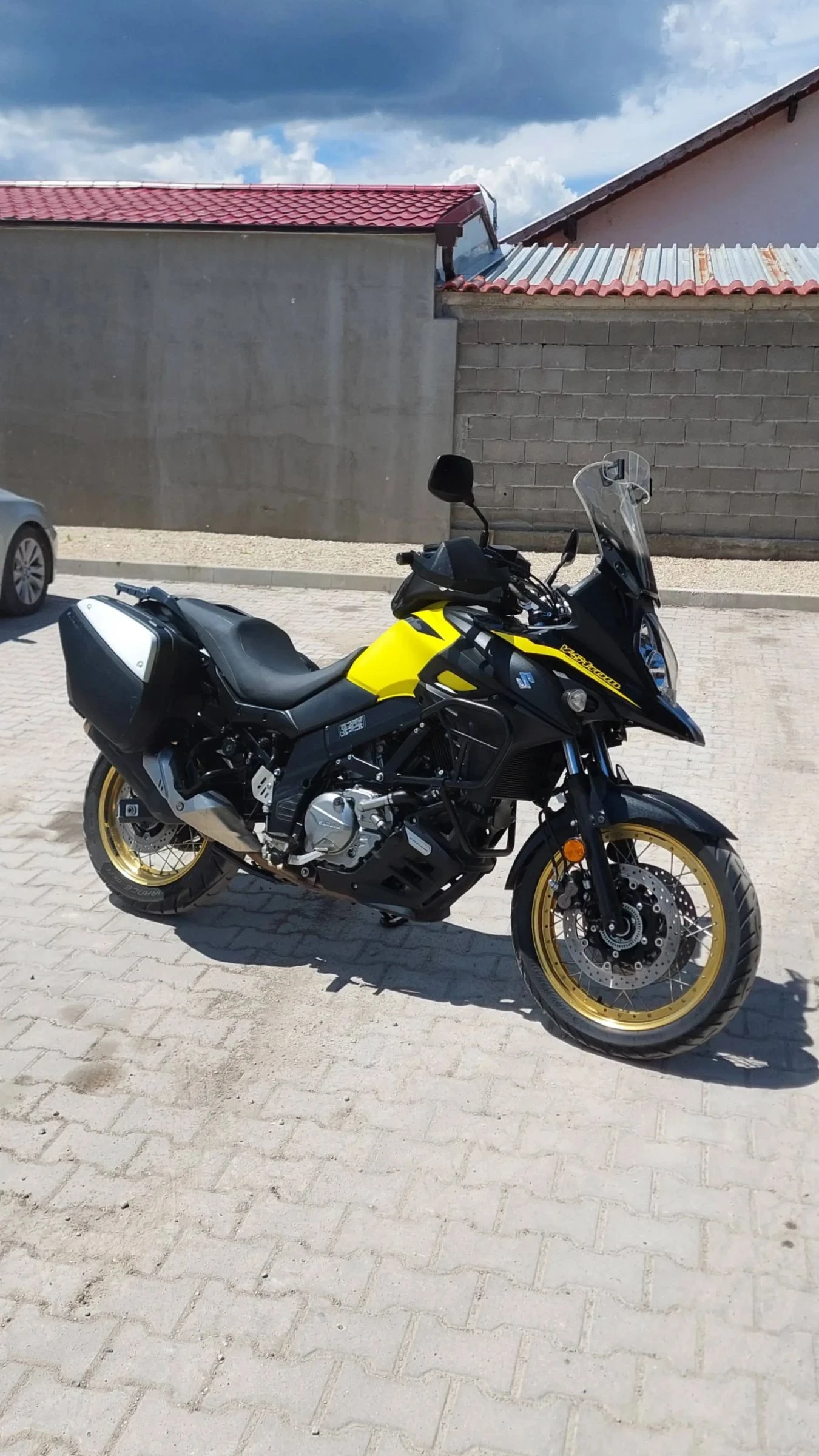 Suzuki V-strom 650 - изображение 6