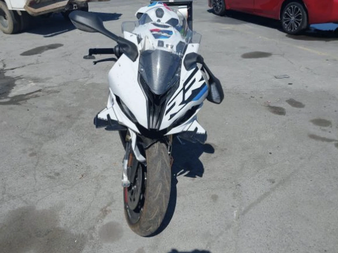 BMW S 1000RR - изображение 6