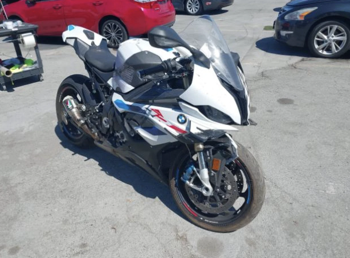 BMW S 1000RR - изображение 2