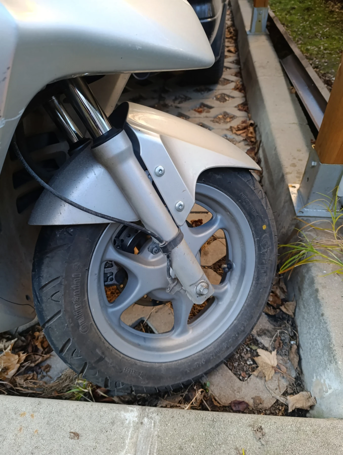 Honda Dylan 150 - изображение 2