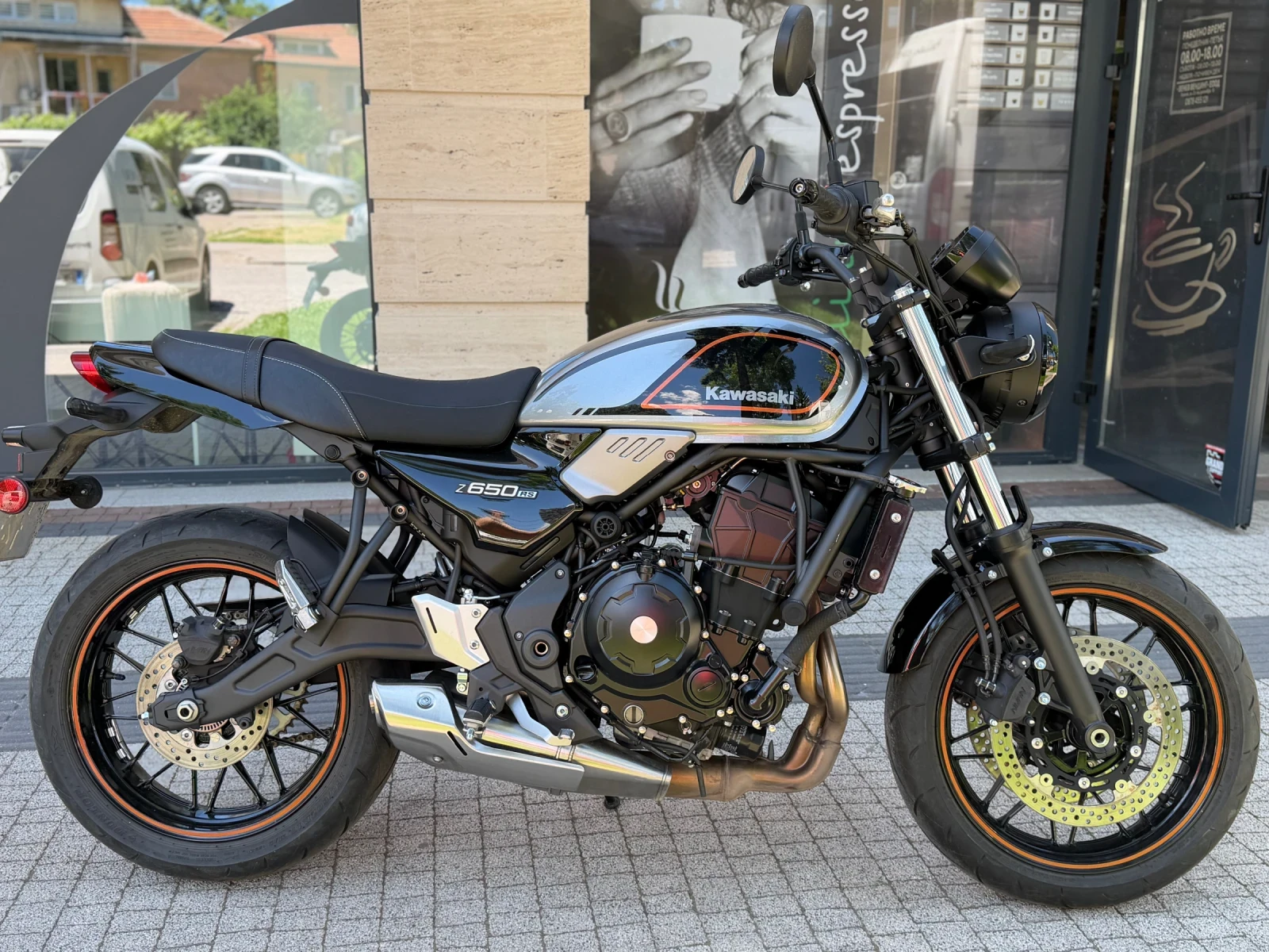 Kawasaki Z 650RS/ Cafe racer, снимка 2 - Мотоциклети и мототехника - 55082570
