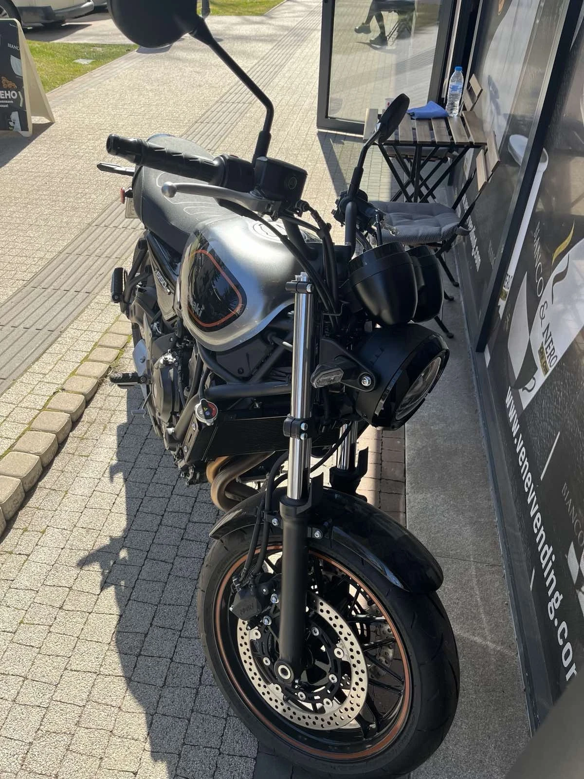 Kawasaki Z 650RS/ Cafe racer