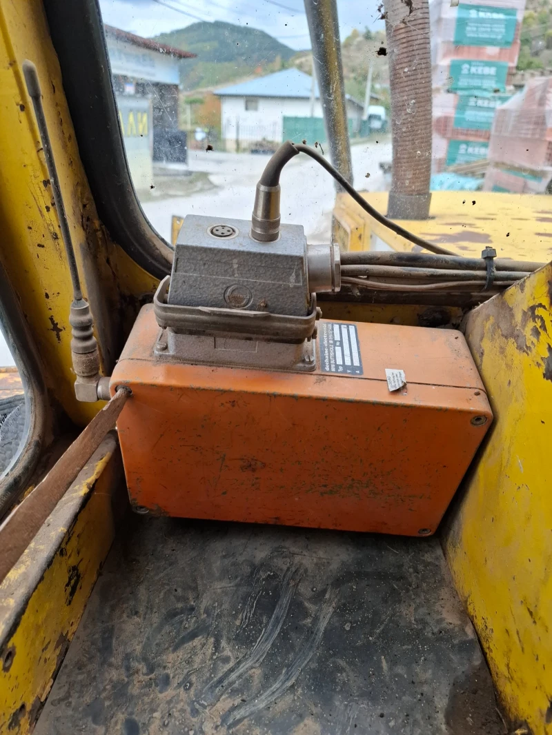 Специализирани машини Машини за дърводобив HSM 704, снимка 9 - Селскостопанска техника - 52456663