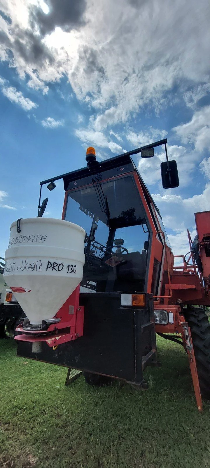Самоходна пръскачка Друга марка SAM 2500 - изображение 3