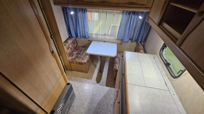 Каравана Adria UNICA 5001DD Топ цена!, снимка 8 - Каравани и кемпери - 50341691