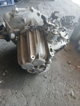 M5GF2 скорости ръчни Hundai Tucson , снимка 5