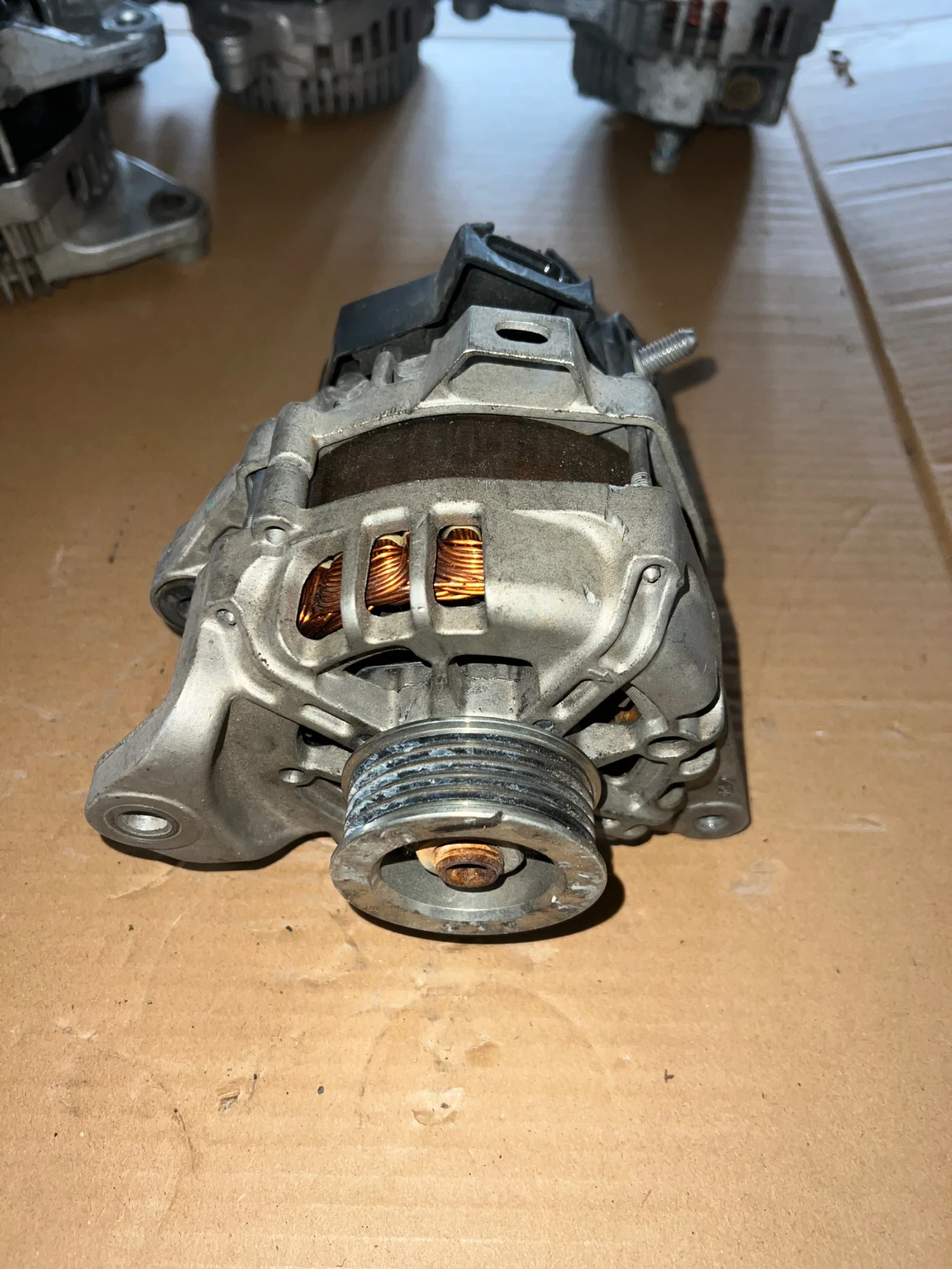 37300-04700  ���������� Hyundai i10 1.0i  37300-04700  13.5V  TG09S124 | Mobile.bg � ����������� 1