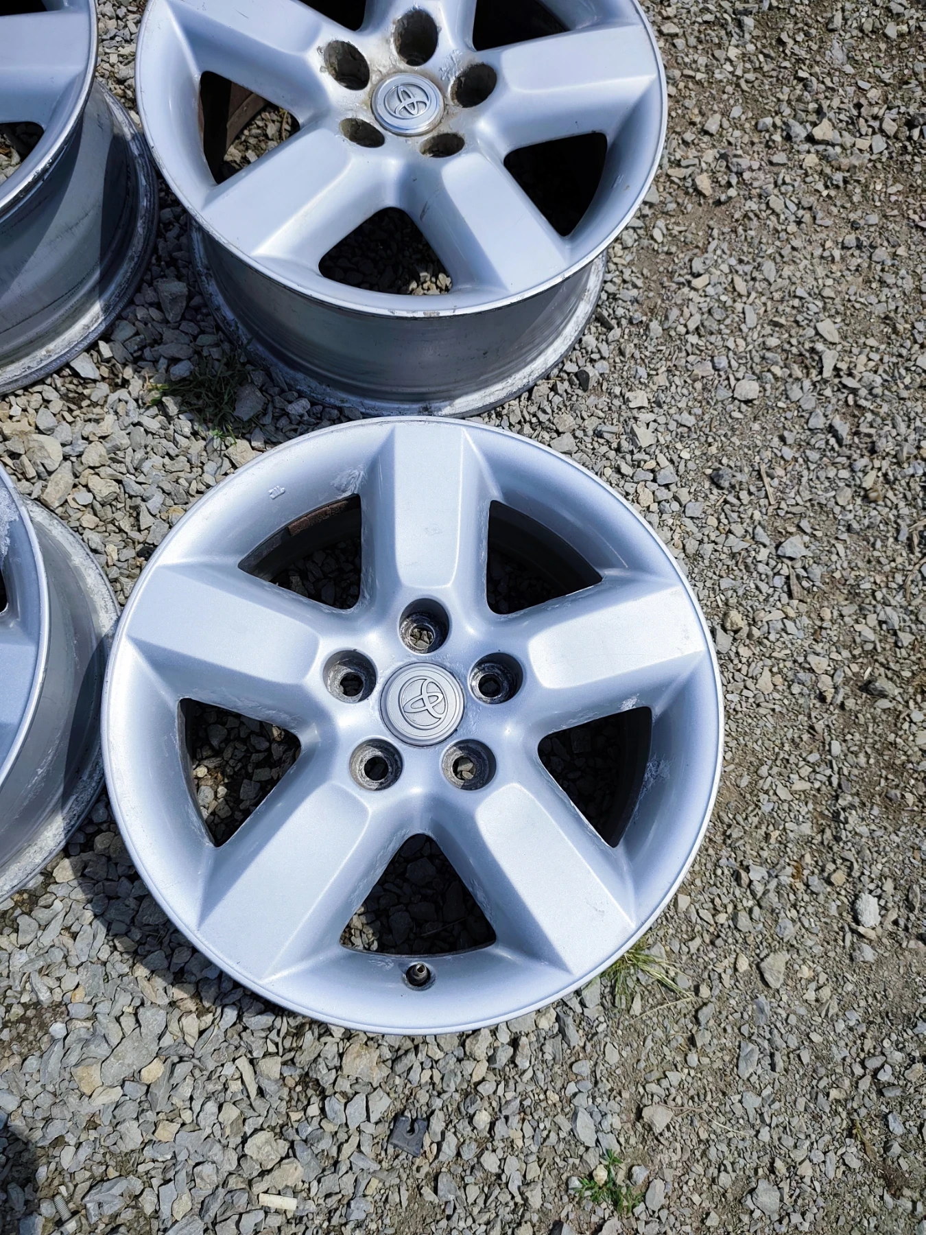 Джанти за Toyota Rav4, снимка 2 - Гуми и джанти - 54511885