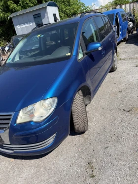 VW Touran 2.0 Метан, снимка 2