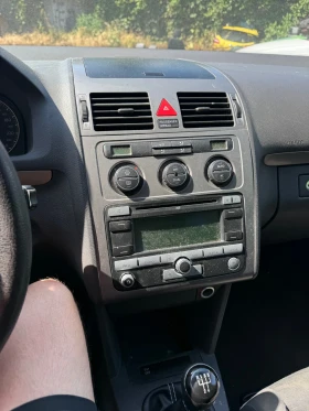 VW Touran 2.0 Метан, снимка 11