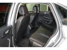 VW Jetta * АВТО КРЕДИТ* ЦЕНА ДО БГ * Сервизна история *  - 36825 лв. / 18828.32 € - 28852323 9