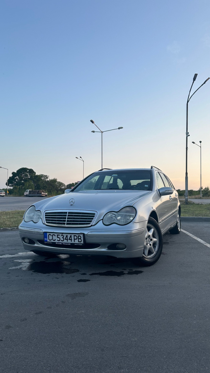 Mercedes-Benz C 200, снимка 1 - Автомобили и джипове - 46367754