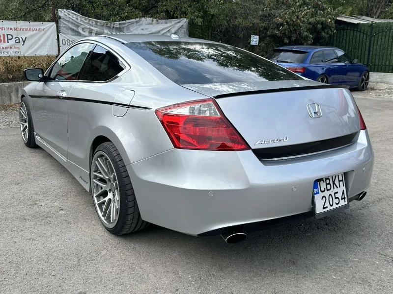 Honda Accord 2.4i, снимка 6 - Автомобили и джипове - 47539858