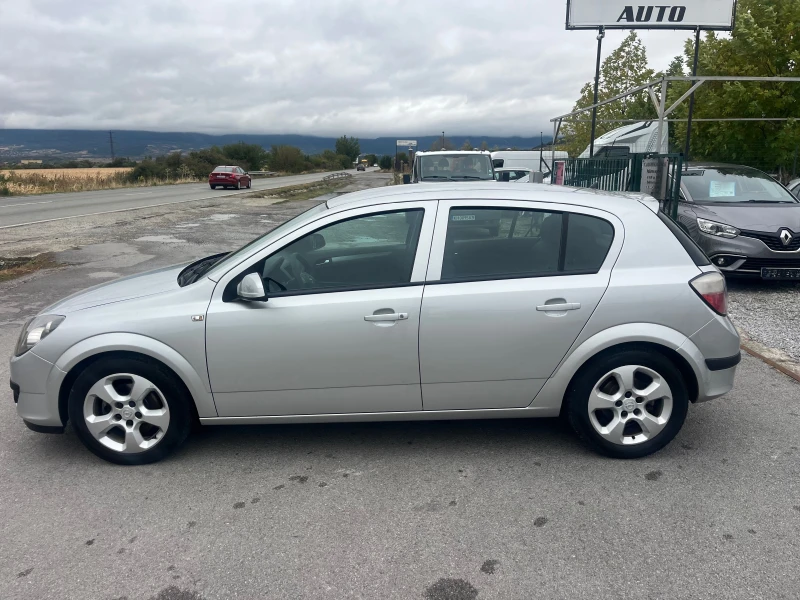 Opel Astra 1.4, снимка 7 - Автомобили и джипове - 51954411