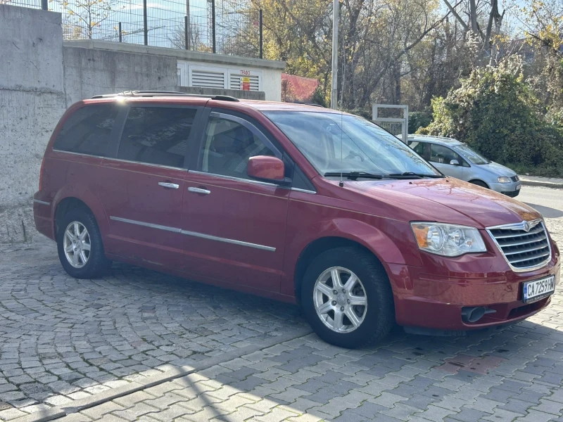Chrysler Town and Country 3.8i-200ps-7места, снимка 2 - Автомобили и джипове - 52402590