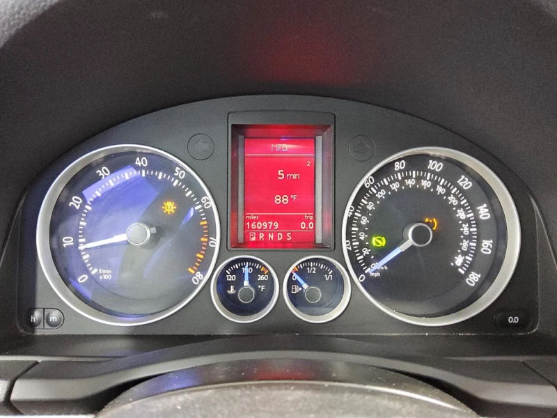 VW Golf R32 V6 AWD, снимка 9 - Автомобили и джипове - 52653718